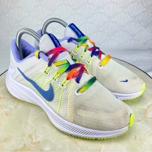 Nike Quest 4 Summit Womens Size 7.5 Shoes White Royal Athletic Running Sneakers - Picture 2 of 10